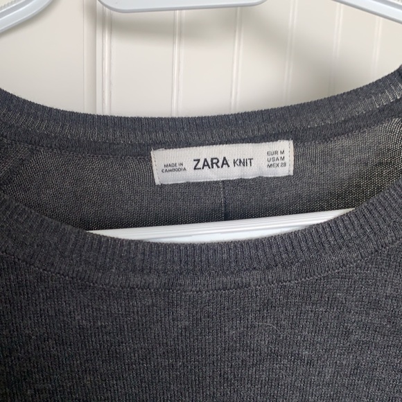 Zara Knit - Picture 2 of 2